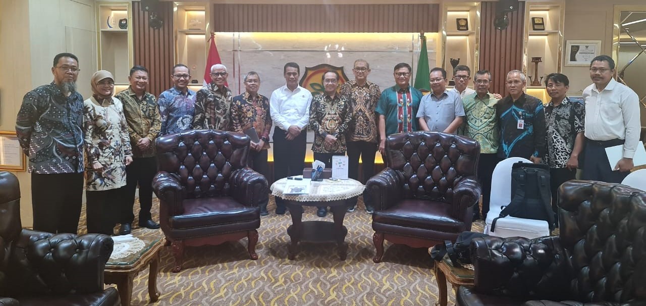 WhatsApp Image 2024-03-25 at 14.16.04 (1)