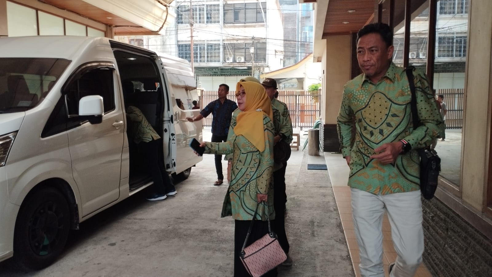 WhatsApp Image 2024-07-12 at 10.50.09 (2)