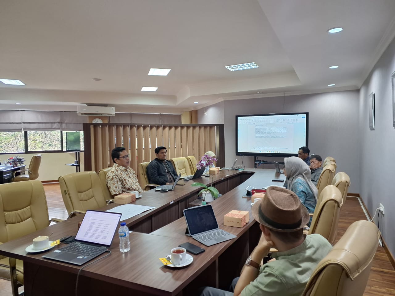 WhatsApp Image 2025-04-25 at 16.35.12 (1)